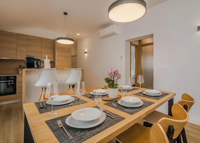 With Parking Space Nska, Krk - 25158 Διαμέρισμα