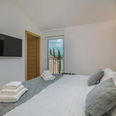 Διαμέρισμα With Parking Space Nska, Krk - 25158 Malinska